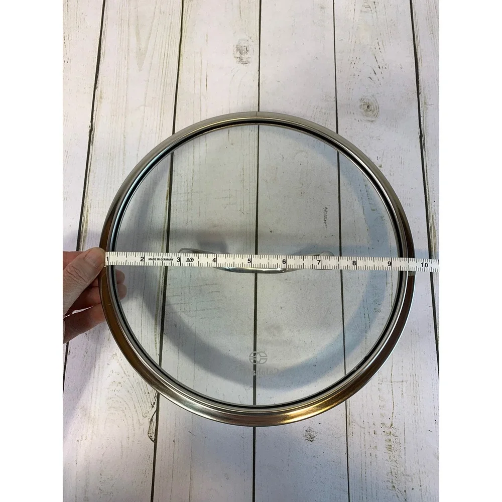 Calphalon 8.5